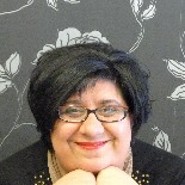 nona_simakis